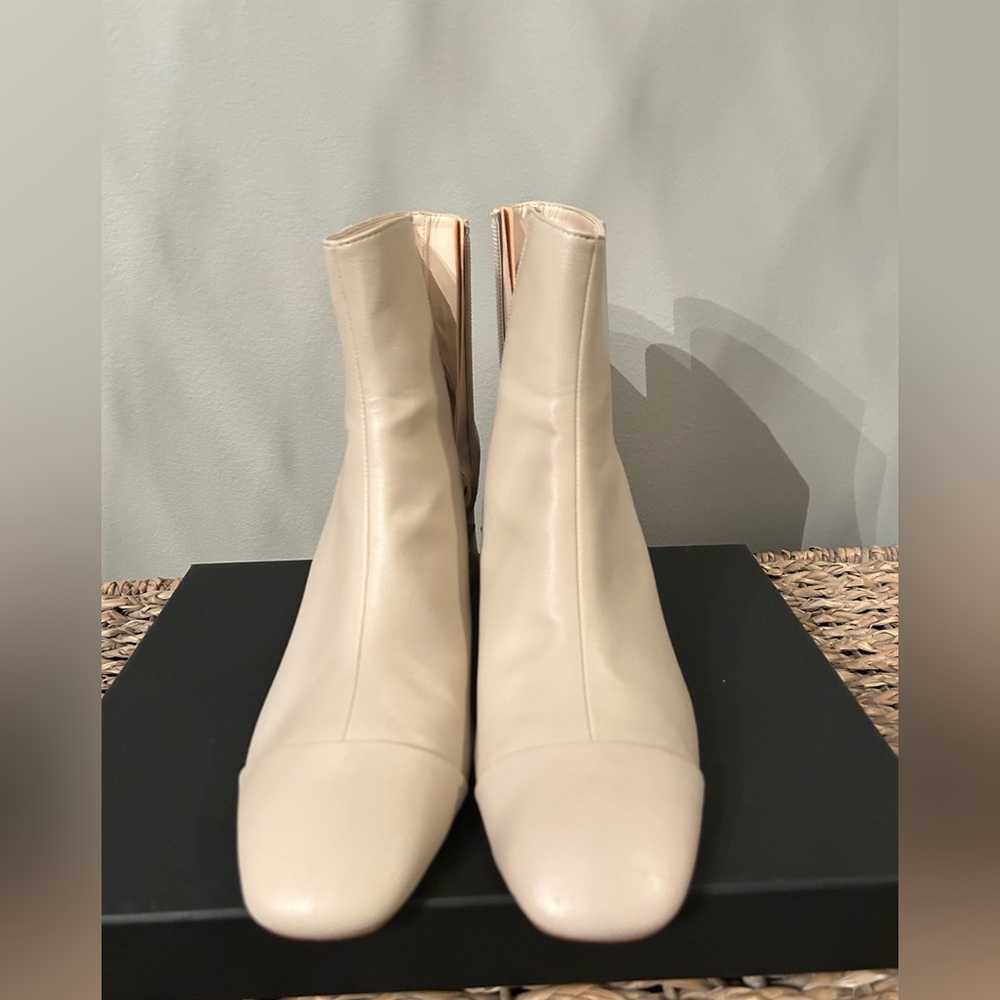 Zara faux leather cream mod-style ankle boot